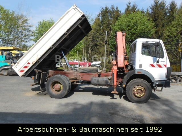 Kiepwagen MERCEDES-BENZ MB 1717 AK Kipper Allrad mit Kran Atlas 100.1