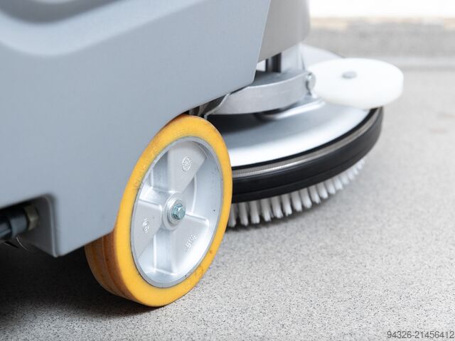 Hako Scrubmaster B30 CL BATTERIE NUOVE Hako Scrubmaster B30 CL TB430 - 2020y - 93h