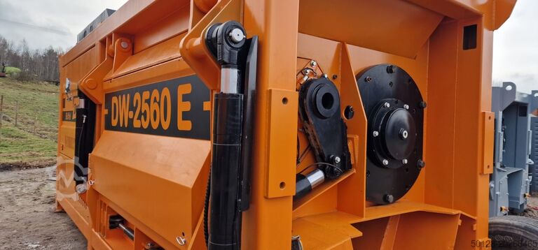 Impianto di triturazione Doppstadt DW2560E Büffel elektrisch