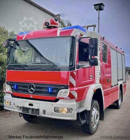 Hasičské vozidlo HLF 20 Atego 1529 Rosenbauer Mercedes Benz Atego 1529 Feuerwehr HLF 20