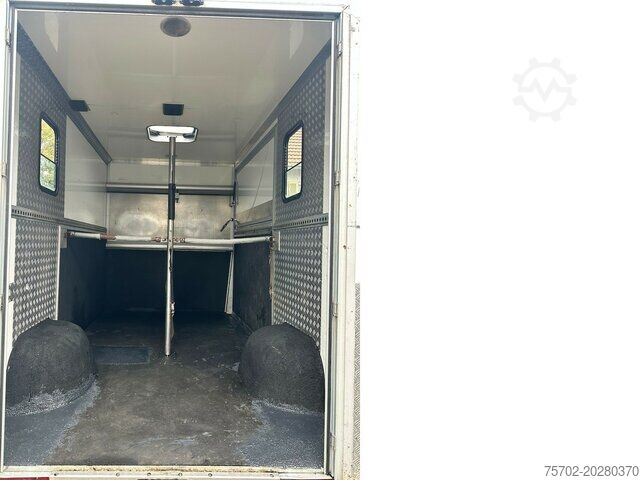 Veetransporter Renault Master 1-2 Pferdetransporter