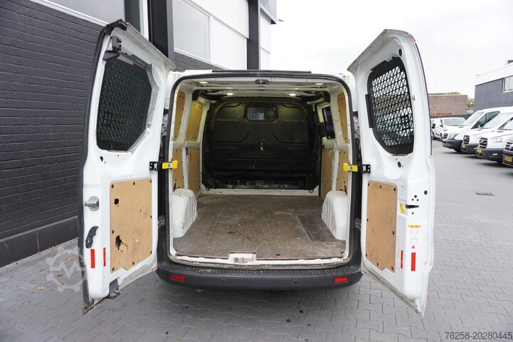 Bestelbus Ford Transit Custom 2.0 TDCI EURO 6 - Airco - Navi -...
