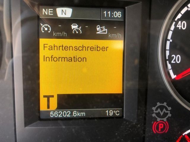 Camion pentru transport bovine SCANIA P 450 RJH  Pferde POP-OUT