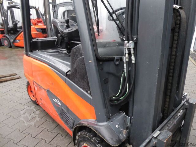 Elektrische vorkheftruck met 4 wielen Linde E20PL-02