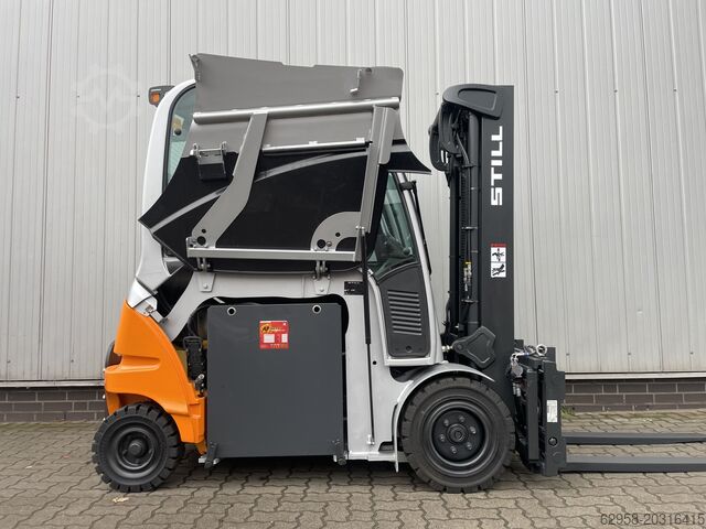Electric 4-wheel forklift Still RX60-30 - AKKU 83% Restkapazität