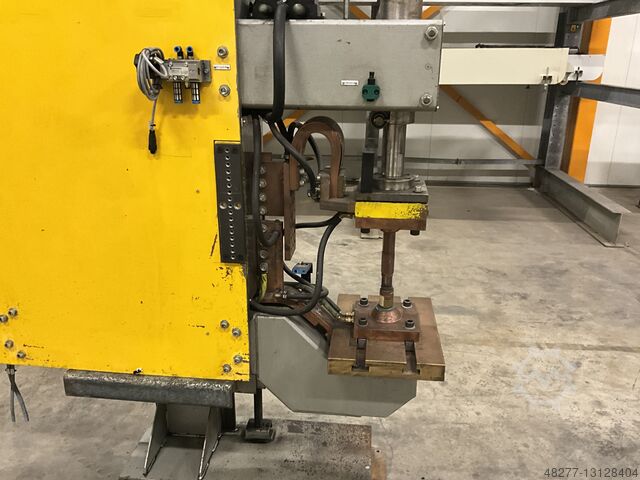 Puntlasmachine ESAB ZRED 164