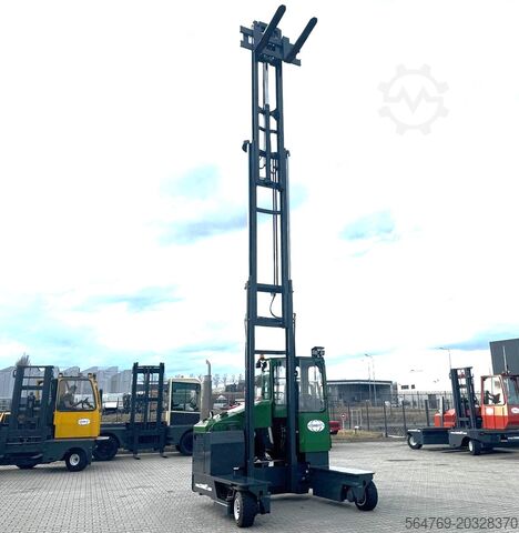 Περονοφόρο ανυψωτικό 4 κατευθύνσεων Combilift C4000 /2015 /Triplex 8400 mm/Only 7299 h