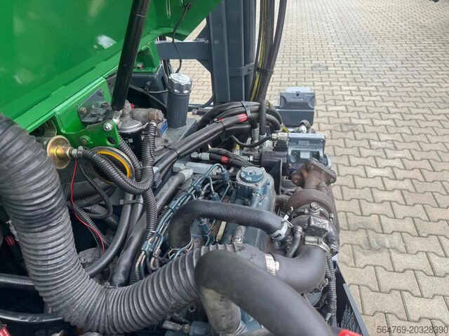 Stivuitor cu patru direcții Combilift CB3000// Diesel// Perfect / Only 5185 h