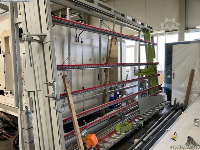 Centrum för tillbehör RUCHSER Endmontagelinie_assembly line