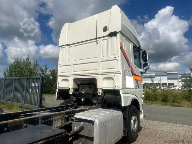 Chassi de caminhão DAF XF440 6x2 SSC Fahrgestell Lenkachse ACC