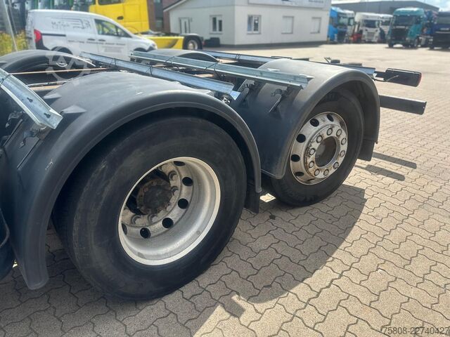 Chassi de caminhão DAF XF440 6x2 SSC Fahrgestell Lenkachse ACC