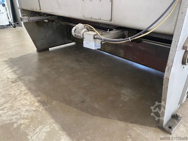 Guillotine shear 3150 mm VÖEST-ALPINE BTHS-8x3150