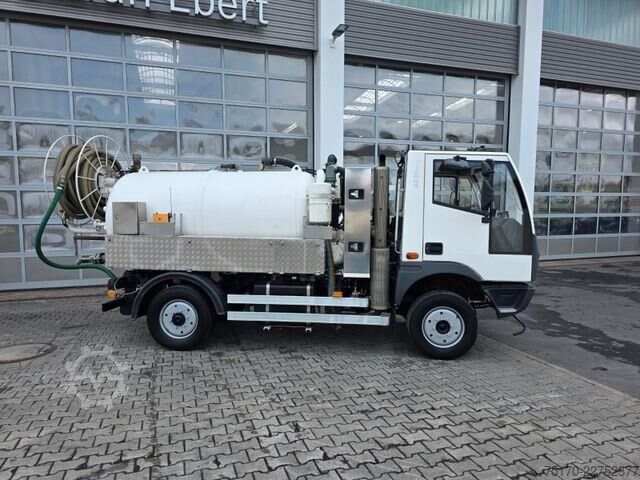 Sací vozidlo Aebi Schmidt MT 750 Reinex 3m³ AHK