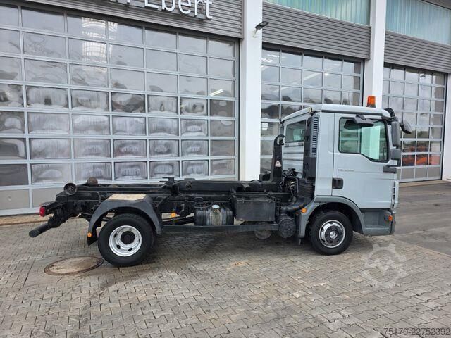  MAN TGL 8.220 4x2 BB Atlas ARK62/04177 AHK 3 Sitze