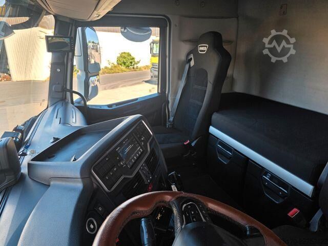 MTS standard Iveco S-Way AS440S46T/P NP LNG Erdgas Intarder