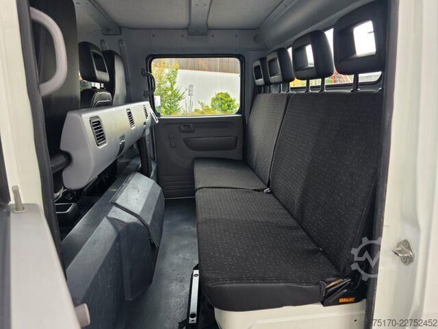 Benne Mitsubishi Fuso Canter 7C18D DoKa 7 Sitze AHK