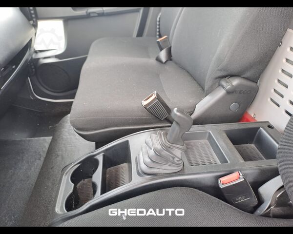 Camion per usi speciali IVECO EUROCARG0 90 220 CON CELLA ISOTERMICA E SPONDA CARICATRICE