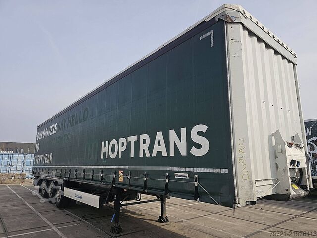 Przesuwne plandeki KRONE SD