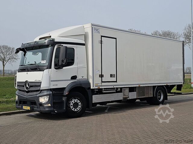 Transport chłodniczy/mrożony MERCEDES-BENZ ANTOS 1835 FRIGO TAILLIFT