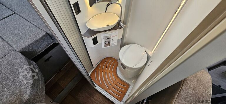 Autocaravana PÖSSL PÖSSL Summit Shine 600 L*Automatik*Heavyfahrwerk