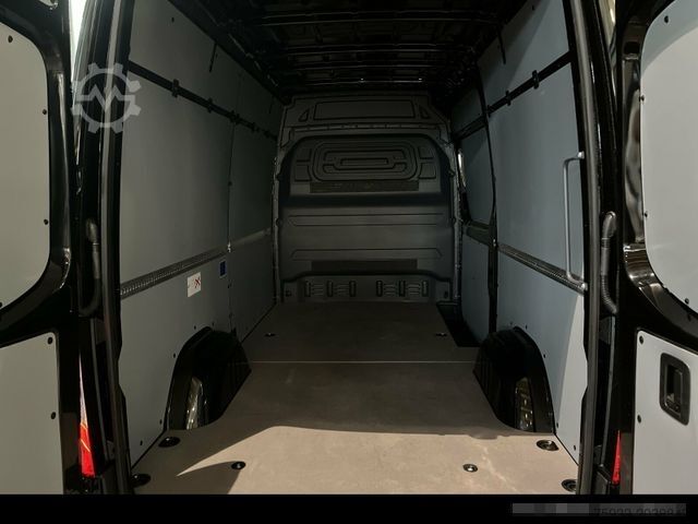 Kiepwagen bestelauto MERCEDES-BENZ eSprinter 320 Kasten PRO AHK/Navi/Rückfahrkamera