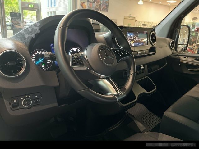 Bestelwagen MERCEDES-BENZ eSprinter 320 Kasten PRO AHK/Navi/Rückfahrkamera