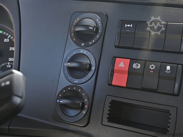 Bestelwagen Mercedes-Benz Atego 821 K 4x2 Meiller TRIGENIUS 2x AHK Klima GSR