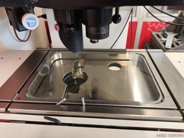 Måling af projektor SCHNEIDER ST 360 V