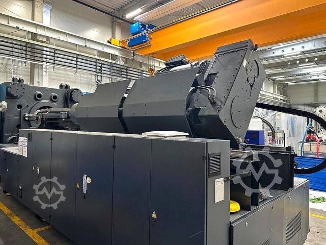 Macchina per lo stampaggio a iniezione DEMAG System 1500/1500-16000