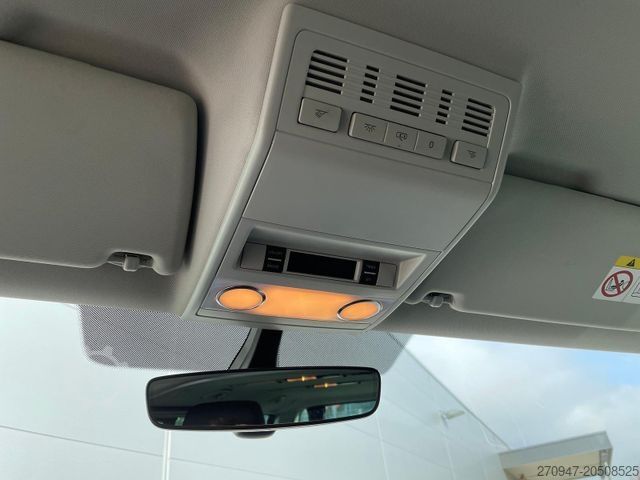 Minibus VOLKSWAGEN T6 Multivan Comfortline 4M AHK STANDHZ SITZH DAB