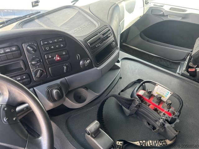 Truck mounted crane MERCEDES-BENZ 2544 Baustoff Palfinger PK 29002 FUNK Lenk