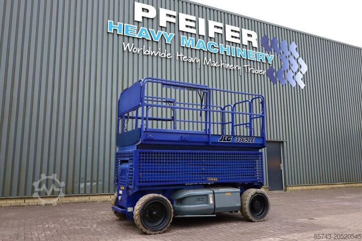Scherenhebebühne JLG 3369LE Electric, 12m Working Height, 450kg Capacit