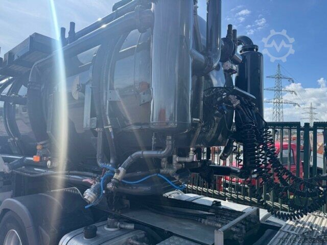 Vacuümtankwagen MAN 18.400 TGX Kutschke 24m³ Saug-Sattelzug