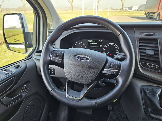 Bestelauto FORD TRANSIT CUSTOM L2H1 Navi 130Pk Eur6