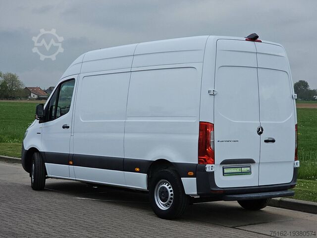 Yüksek tavanlı istasyon vagonu MERCEDES-BENZ ESPRINTER L2H2 41KwH Elektrisc