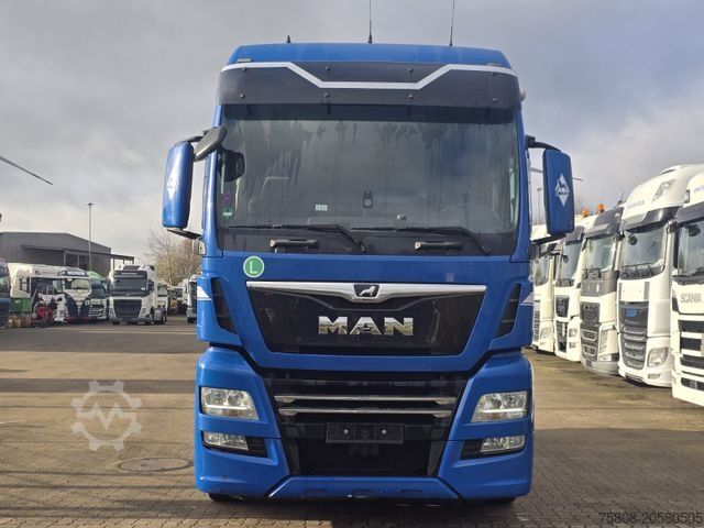 Standard nyergesvontató MAN TGX 18.500 XXL Intarder ACC LGS Navi