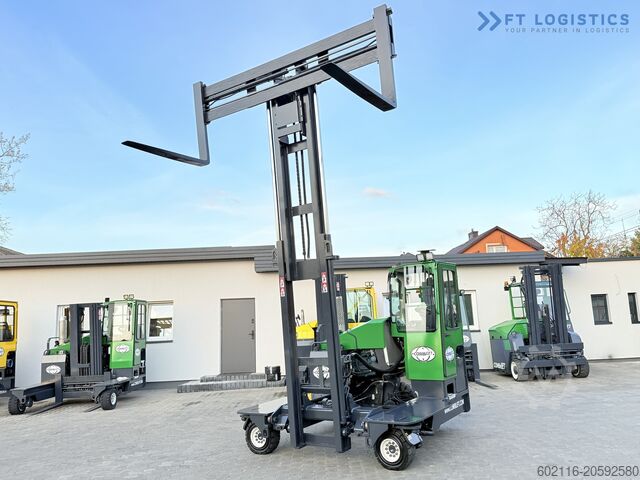 Empilhadeira de quatro direções Combilift C4500 / DIESEL / DUPLEX WIDE POSITIONER