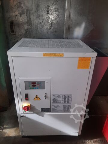 Olajhűtő Deryun DJ 2