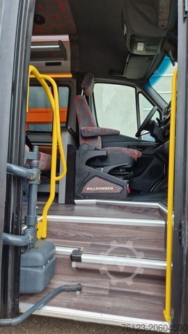 Minibus MERCEDES-BENZ Sprinter 415 ,19 SS Lagerfahrzeug in Stock