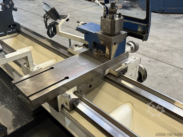 Centrale draaibank Trens SUI 80