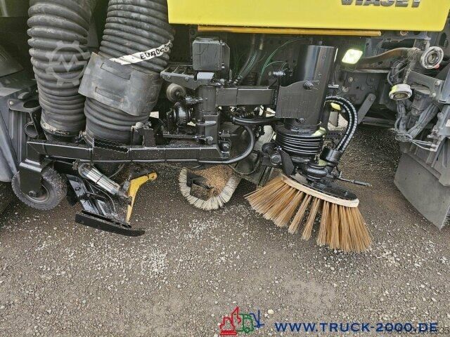 Veegmachine Mercedes-Benz Atego 1524 Faun Viajet 6 R/LH Besen rechts links