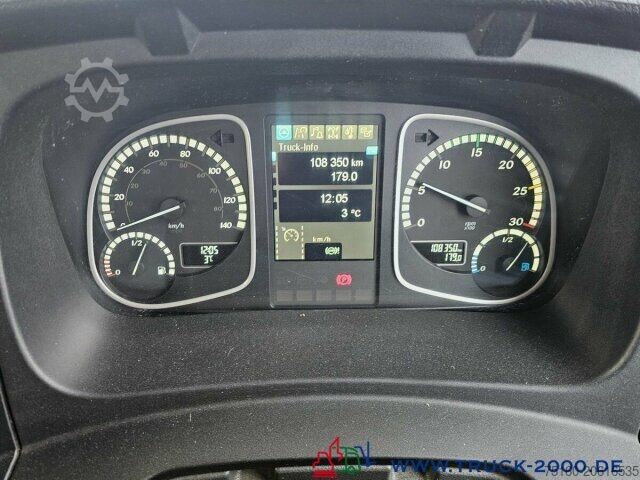 Veegmachine Mercedes-Benz Atego 1524 Faun Viajet 6 R/LH Besen rechts links