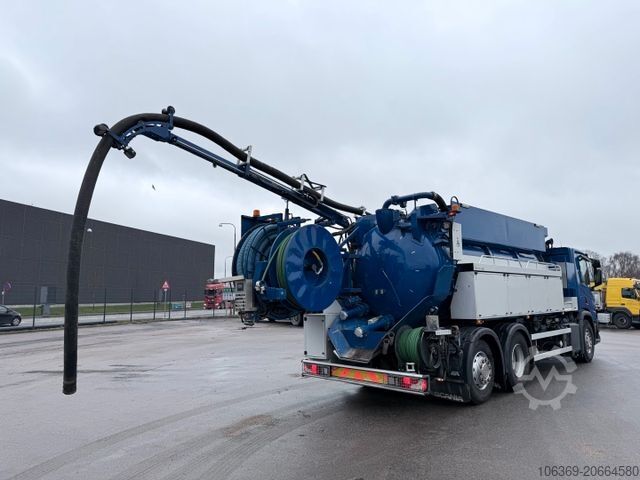 Autocisterna a vuoto SCANIA P360 6x2*4 Hvidtved Larsen Flexline 310