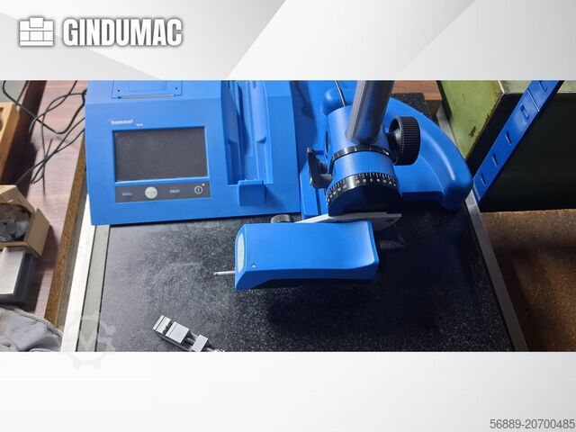 Optische Messmaschine KEYENCE IM-6020