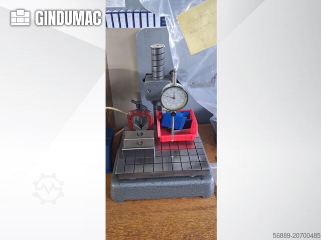 Optische Messmaschine KEYENCE IM-6020