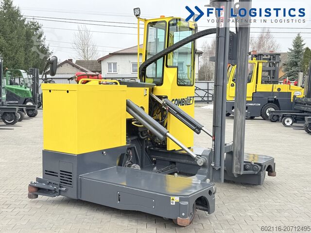 Chariot élévateur multidirectionnel Combilift C3000STE TRIPLEX WIDE POSITIONER CABIN