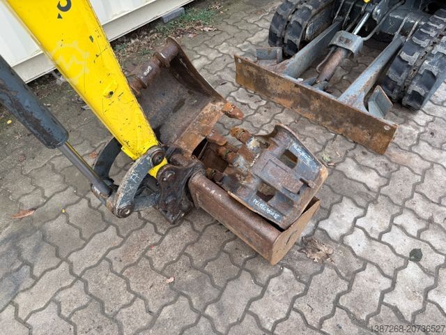 Mini-excavator WACKER 1404 / 2015 BJ / 3 x Löffel