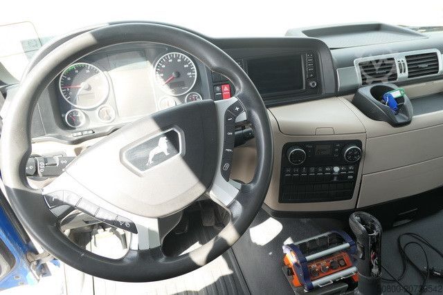 Truck chassis MAN 41.480 TGS BB-WW 8x4, gr. Federpaket, 38tkm, AC