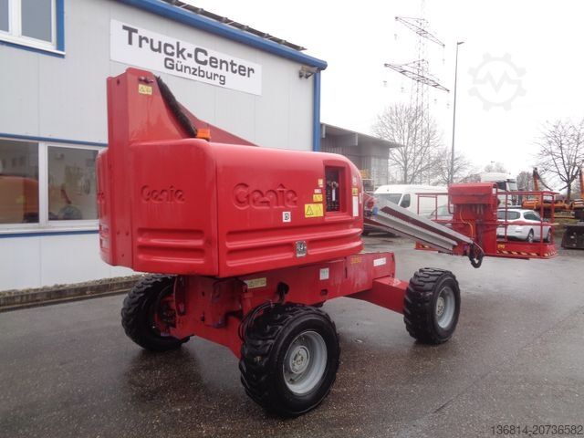 Piattaforma di lavoro GENIE S40 Telescopic Boom 14 Meter