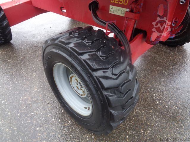 Pracovní plošina GENIE S40 Telescopic Boom 14 Meter